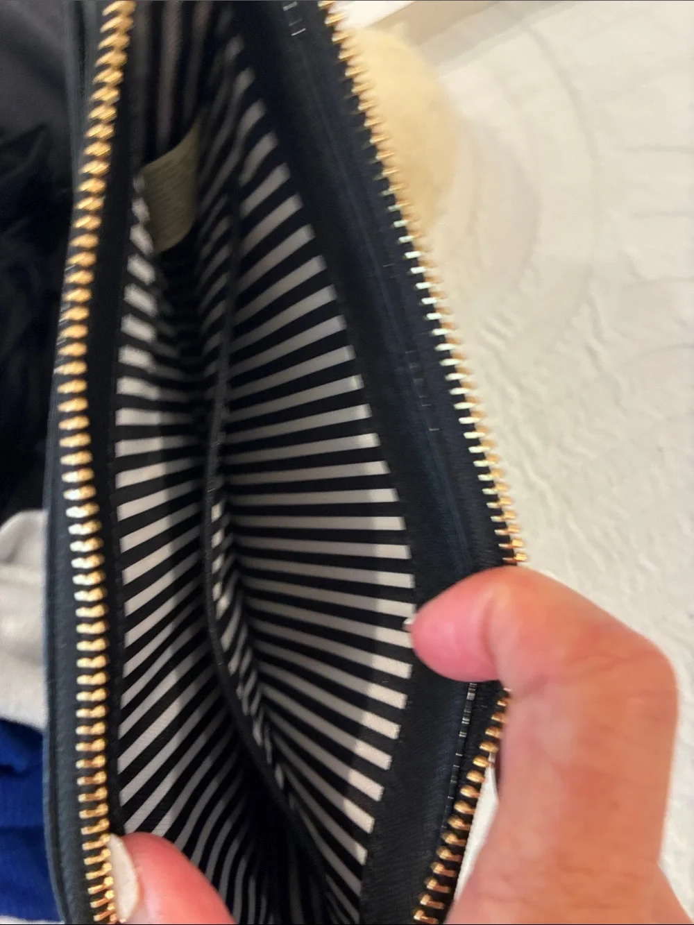 kate spade black leather saffiano crossbody with gold hardware